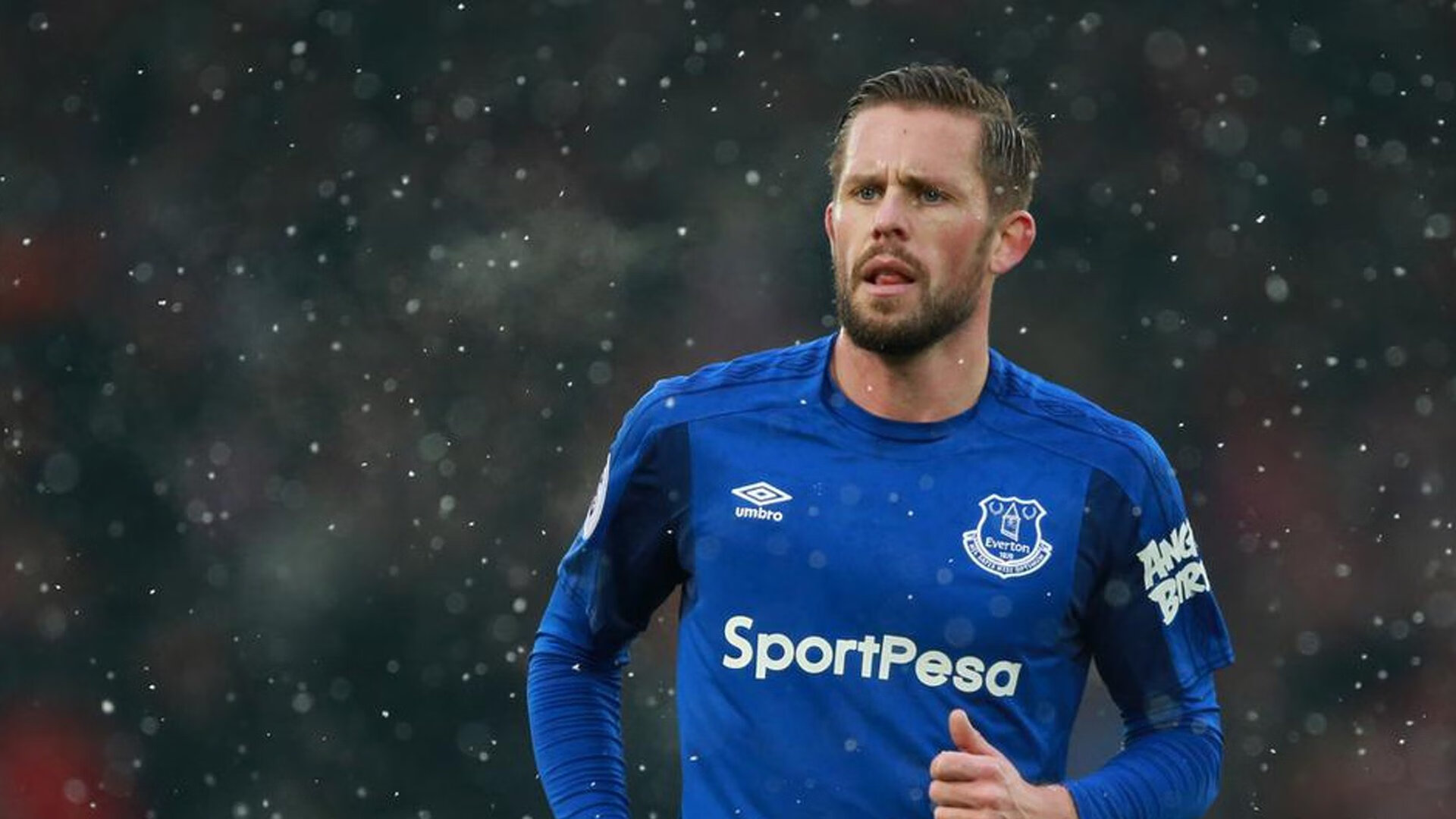 “胡利安·门德斯:阿根廷美洲狮队的新希望,未来依赖他的进攻”